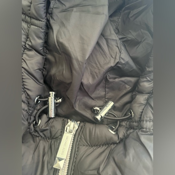 MICHAEL Kors black quilted nylon packable puffer black jacket Size S - Picture 13 of 14